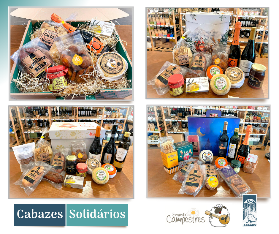 Imagem composta por 4 fotografias com vários produtos regionais (garrafas de vinho, queijos, enchidos, doces diversos, azeite e caixas de cartão com motivos natalícios). Frase em cima: Cabazes Solidários Logos em baixo: Segredos campestres e uma ovelha a tocar guitarra, e logo azul ABAADV de um focinho de cão a transformar-se me pontos de braille